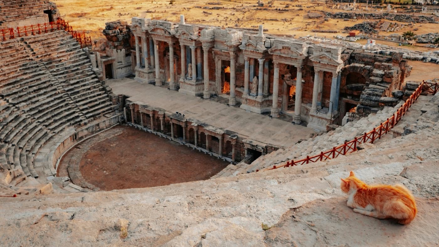 Hierapolis ancient theatre, Pamukkale, Türkiye